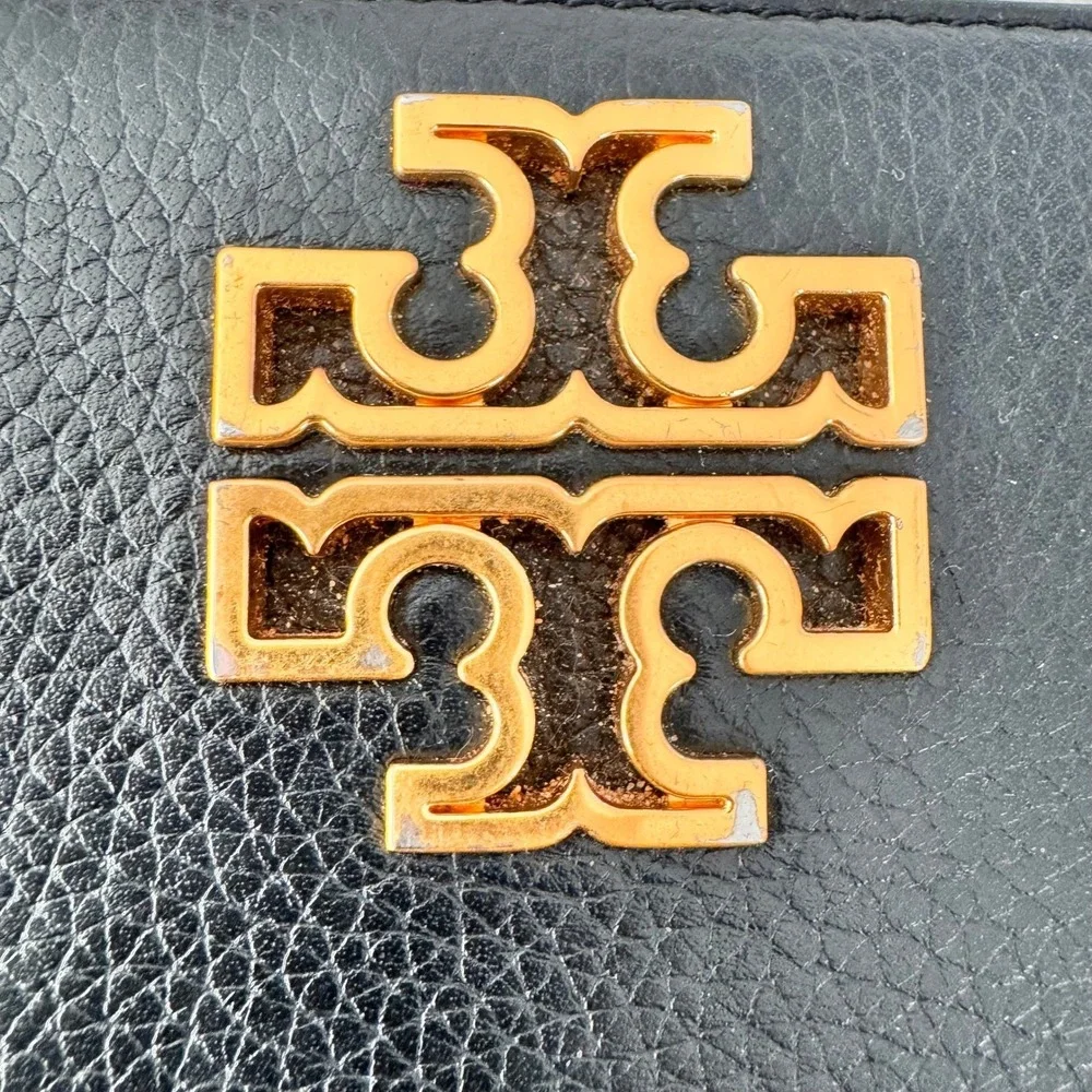 Tory Burch Britten Mini Wallet Black Pebbled Leather Gold Logo Bifold Zip Coin